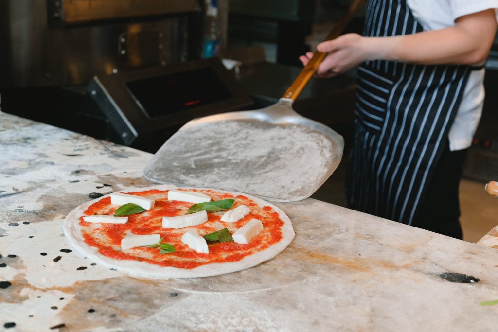 Best Pizza Peel for Ooni Koda 16